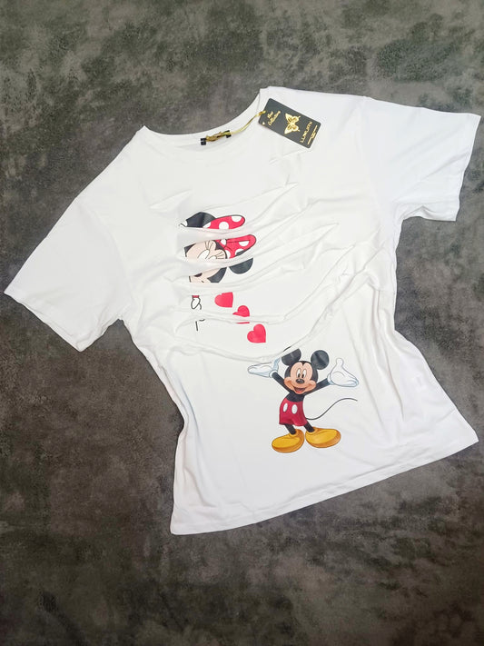Tricou